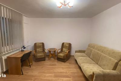 Garsonieră decomandată în Tineretului