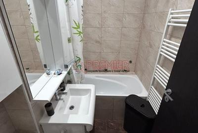 Apartament cu 2 camere în Apărătorii Patriei - 2