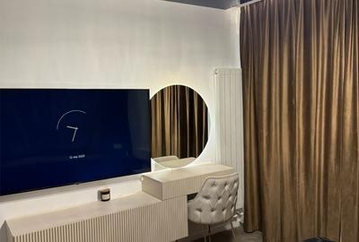 Apartament cu 3 camere decomandat în Palazu Mare - 5