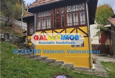 Casă cu 3 camere cu Teren 50 Mp în Predeal