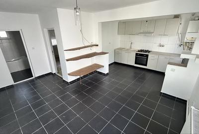 Casă cu 3 camere în Năvodari - 2