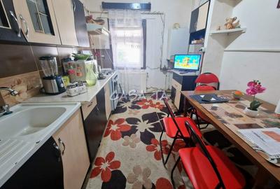 Apartament cu 3 camere decomandat, mobilat în Central - 4
