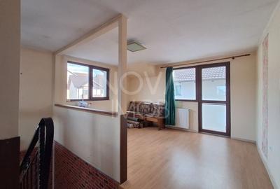 Duplex cu 8 camere cu Teren 272 Mp în Șelimbăr - 9