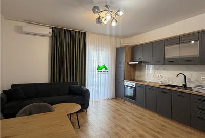 Apartament cu 3 camere decomandat în Hipodrom 3