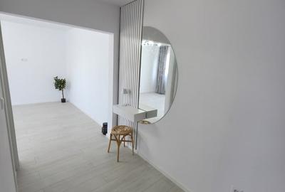 Apartament cu 2 camere în Micro 14