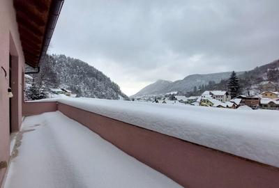Penthouse cu 4 camere decomandat în Schei - 13