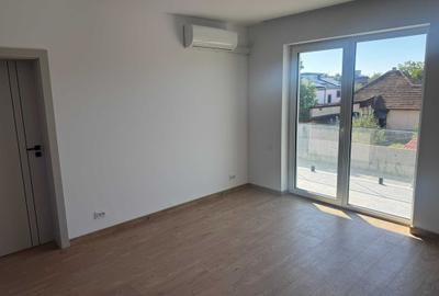 Apartament cu 2 camere decomandat în Ultracentral