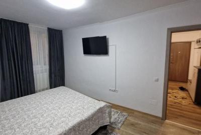 Apartament cu 3 camere în Gruia