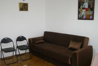 Garsonieră semidecomandată în Calea București - 2