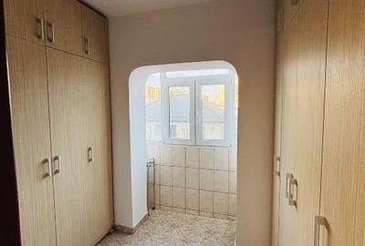 Apartament cu 4 camere decomandat în Central - 7