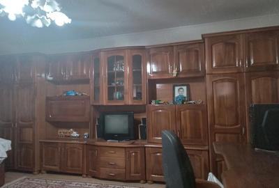Casă cu 3 camere cu Teren 2400 Mp în Central - 9