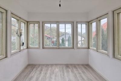 Casă individuală cu 5 camere cu Teren 273 Mp în Central - 2
