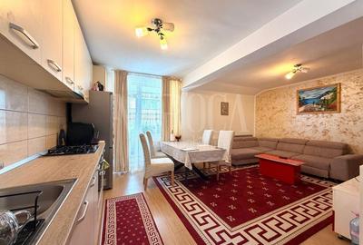 Apartament cu 3 camere semidecomandat în Florești