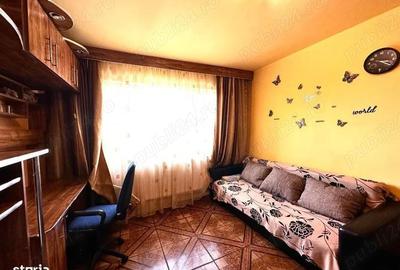 Garsonieră decomandată în Complex Studențesc