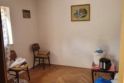 Casă cu 6 camere cu Teren 455 Mp în Vest - 5
