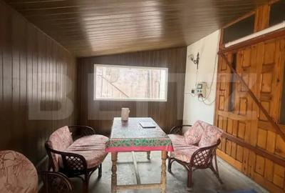 Casă cu 4 camere cu Teren 1692 Mp în Lunca (Voinești) - 13