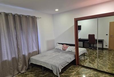 Casă cu 3 camere cu Canalizare în Lunei