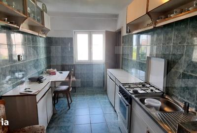 Apartament cu 2 camere decomandat în Carpați 2