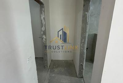 Apartament cu 3 camere decomandat în Metalurgiei - 1