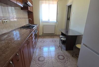 Apartament cu 3 camere în Soarelui