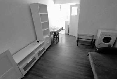 Garsonieră decomandată în Bucium