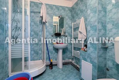 Apartament cu 2 camere decomandat în Decebal