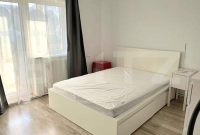 Apartament cu 4 camere decomandat, mobilat în Brâncoveanu