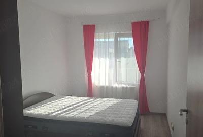 Apartament cu 2 camere decomandat, mobilat în Păcii