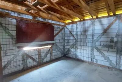 Casă cu 8 camere cu Teren 884 Mp în Central - 4
