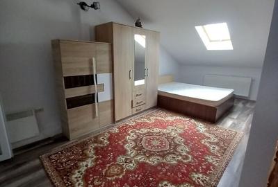 Casă cu 2 camere în Ipotești