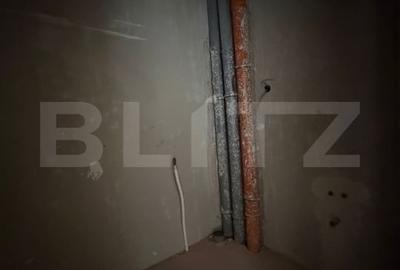 Apartament cu 3 camere semidecomandat în Central - 9