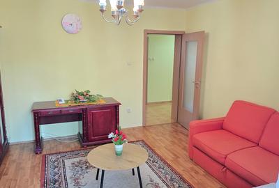 Apartament cu 21 camere decomandat în Bălcescu - 2