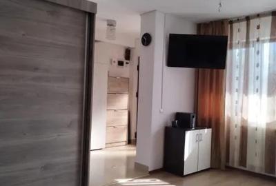 Apartament cu 2 camere semidecomandat în Central - 1