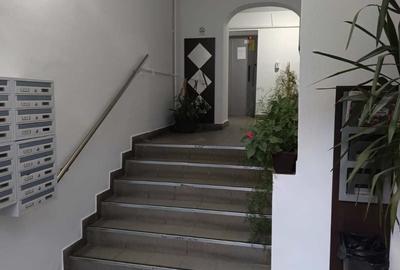 Garsonieră decomandată în P-ța Unirii - 7