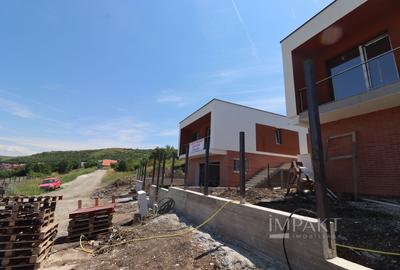 Casă individuală cu 4 camere cu Canalizare în Dezmir - 10