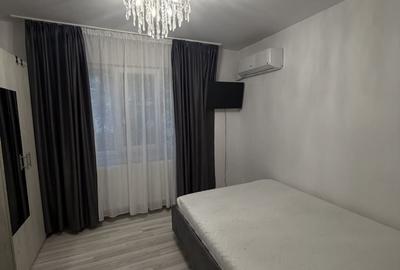 Garsonieră decomandată în Nicolina