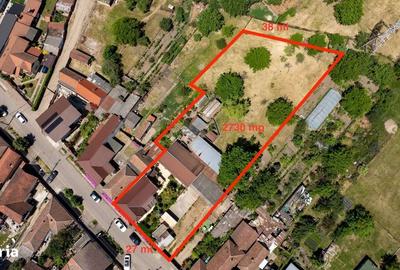 Casă cu 4 camere în Sânmartin