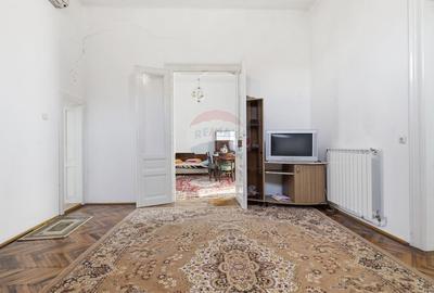 Apartament cu 4 camere semidecomandat, mobilat în Central - 4