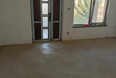 Casă cu 5 camere în Șendreni - 4