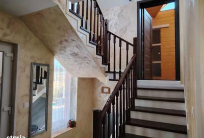 Casă cu 5 camere cu Teren 3125 Mp în Central