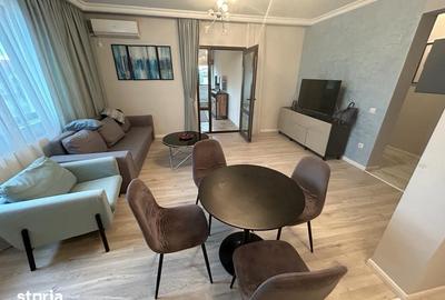 Apartament cu 3 camere decomandat în Blejoi