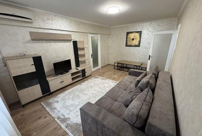 Apartament cu 2 camere decomandat, mobilat în Piața Unirii