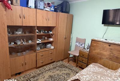 Apartament cu 2 camere în Micro 15