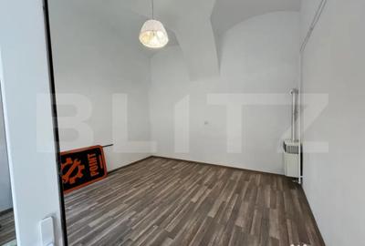 Spațiu comercial, de 20 mp, în Central - 2