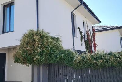 Casă cu 4 camere în Central - 9