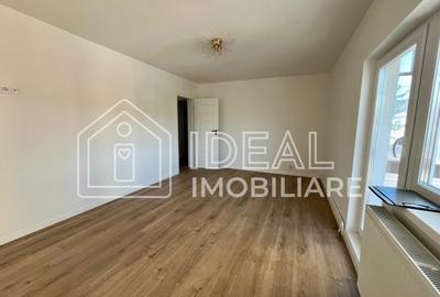 Apartament cu 3 camere decomandat în Turnișor
