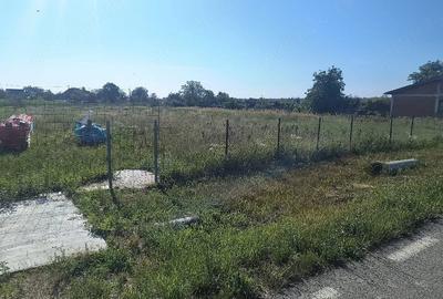 Teren de 1000 mp, în Bazoș - 1