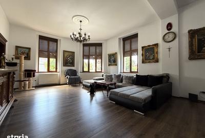 Casă cu 5 camere cu Teren 400 Mp în Steaua
