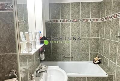 Apartament cu 4 camere decomandat în Central - 11