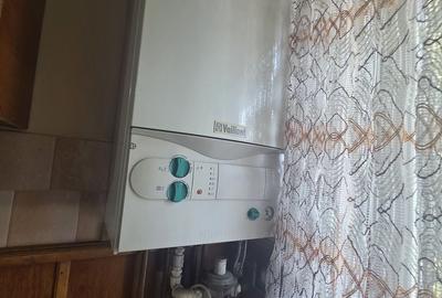 Apartament cu 2 camere decomandat în Tractorul - 11